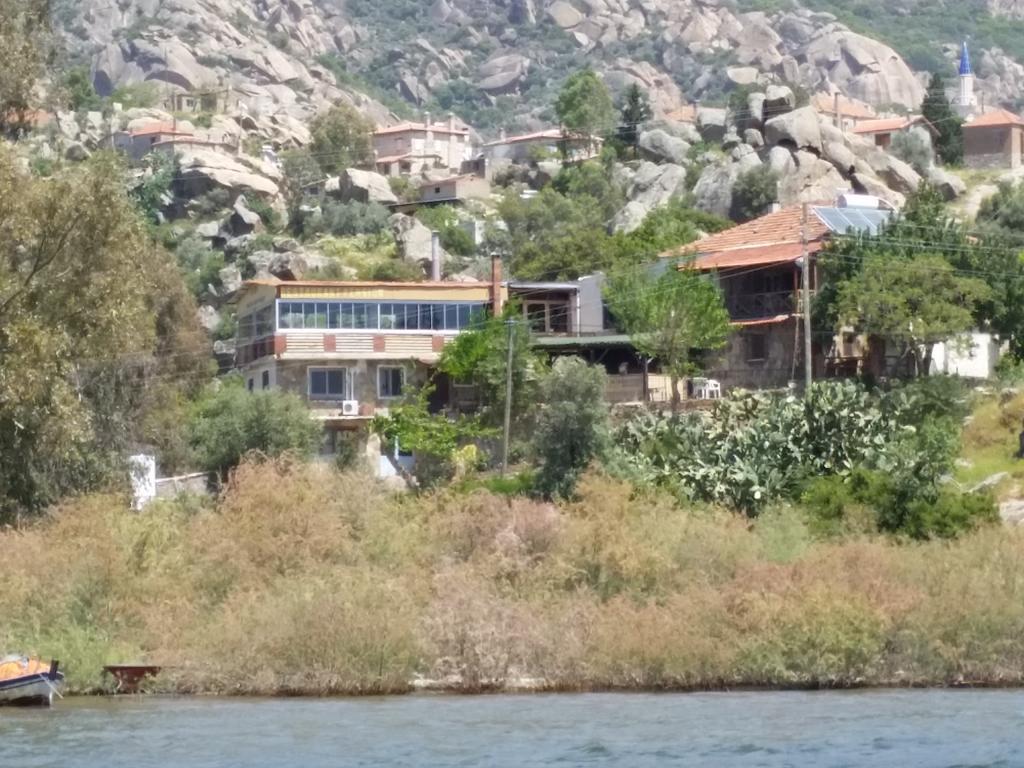 Selenes Pansiyon Kapikiri Kültér fotó