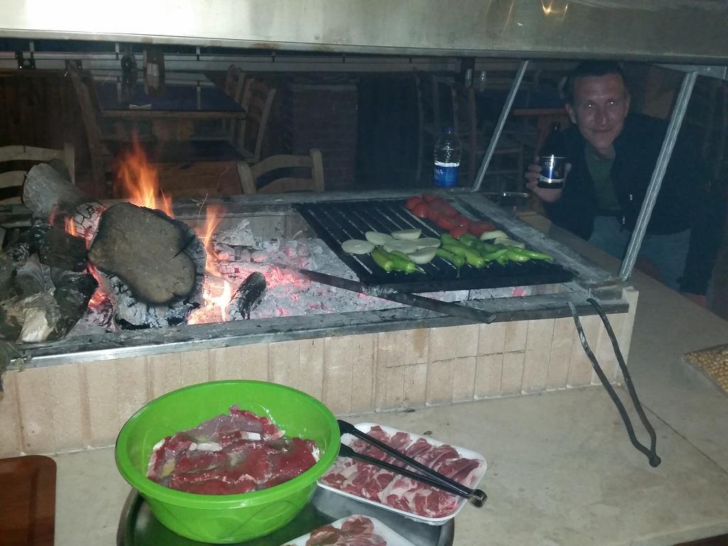 Selenes Pansiyon Kapikiri Kültér fotó